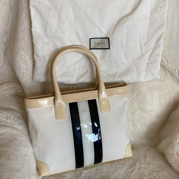 Gucci Canvas Shopper - Picture 8 of 11